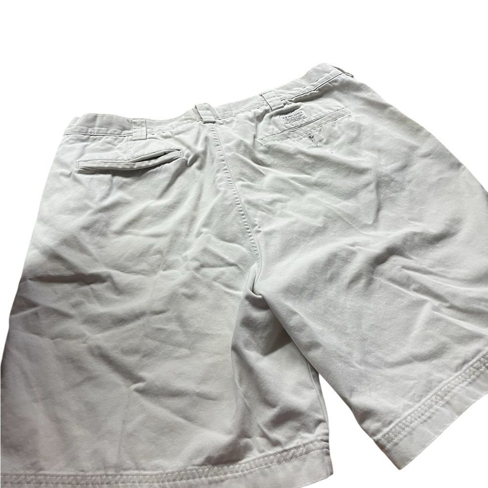 Classic old navy plain front khakis  Lt khakiMen's Shorts size 38
